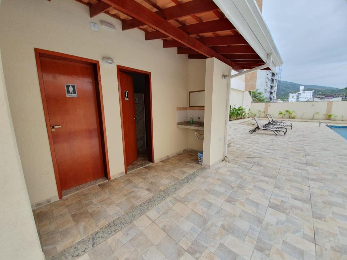 Lindo Apto Com 3 Quartos, Apenas 1 Quadra Da Praia Das Toninhas Apartment Ubatuba Luaran gambar